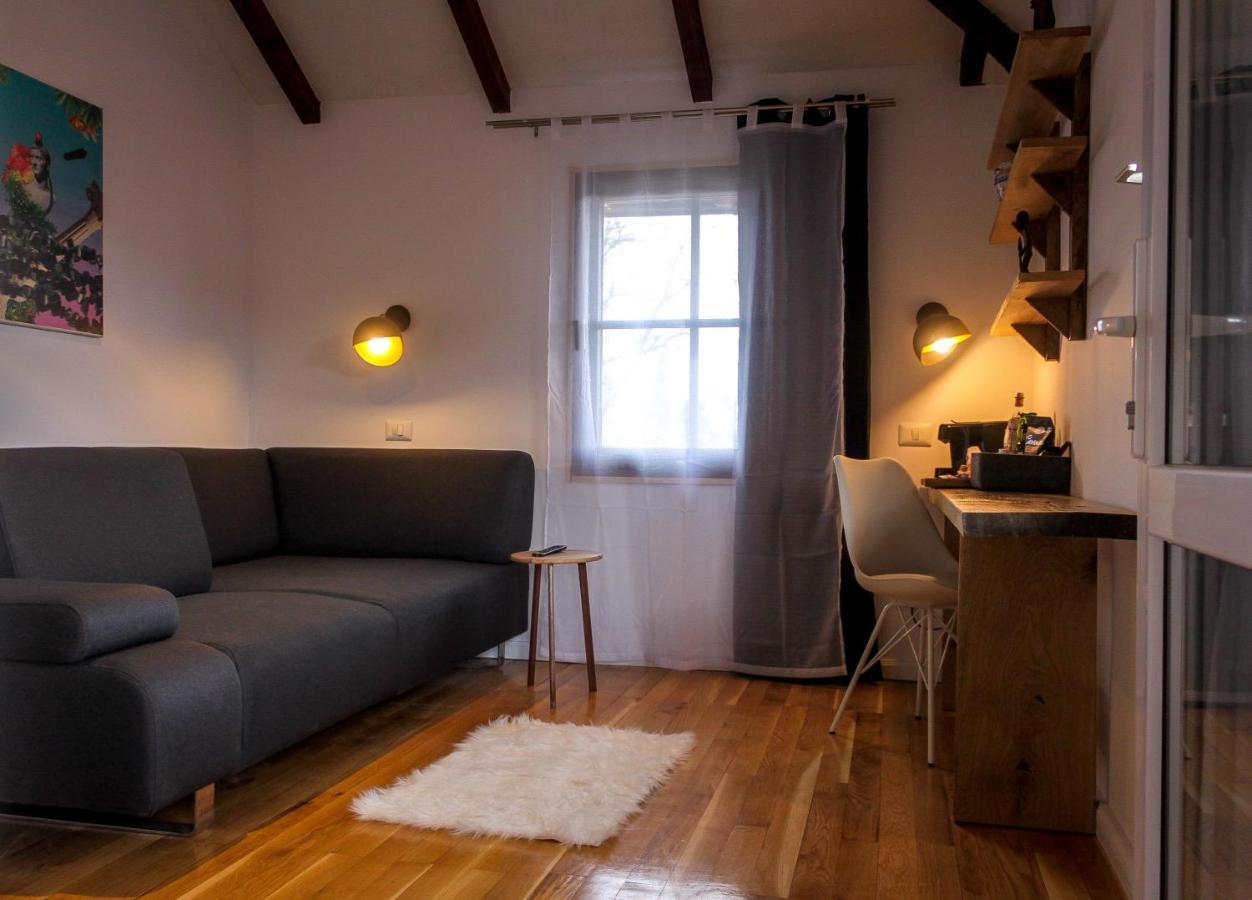 Elma Guesthouse 알바루리아 외부 사진